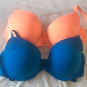 2 for 1 bras! Aerie no push up lace detail bras